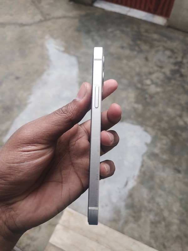 iphone 12 128gb PTA approved 5