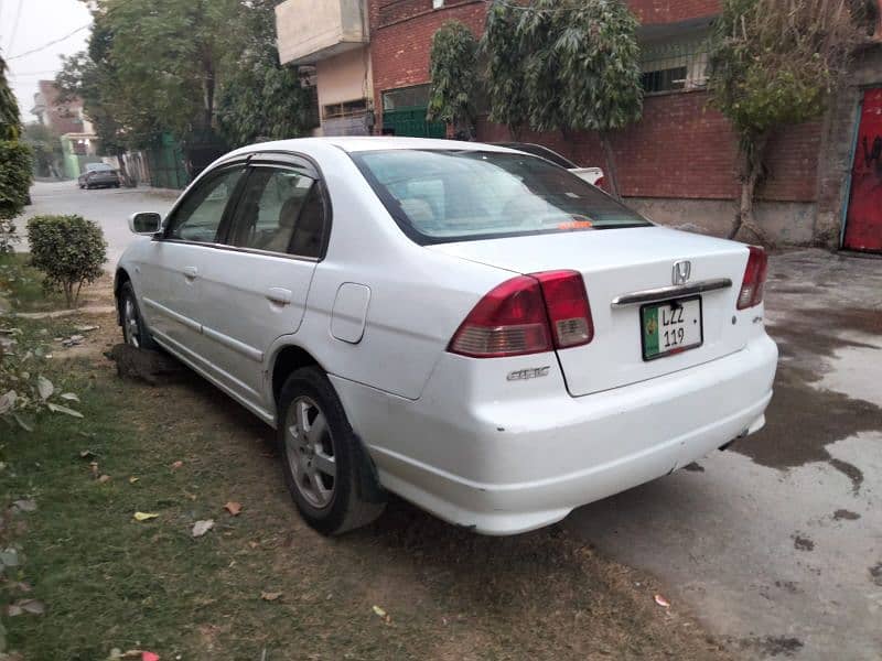 Honda Civic EXi 2005 model 2