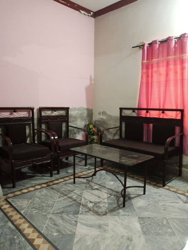 4 seater sofa with center table 1