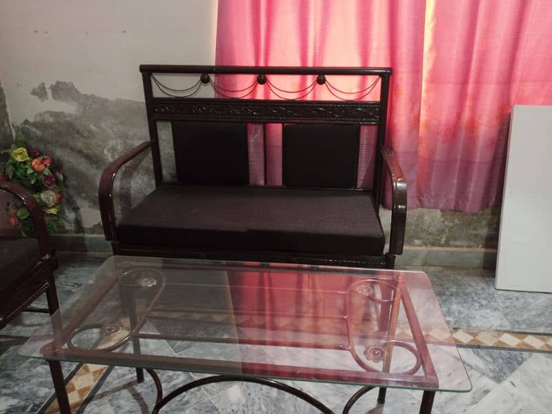 4 seater sofa with center table 6