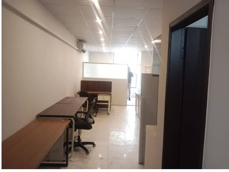 Investment Corridor and Builders offer Area 470 Square feet corporate office Available for rent in Gulberg 3 Lahore 4