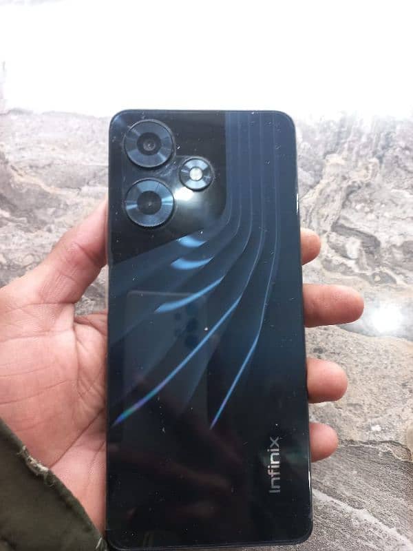 Infinix Hot 30 1