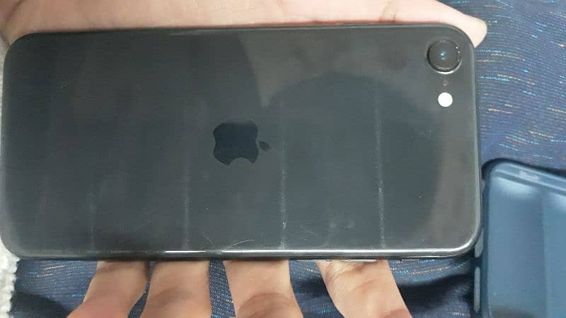 iPhone Se 2020 black 64 gb jv 1