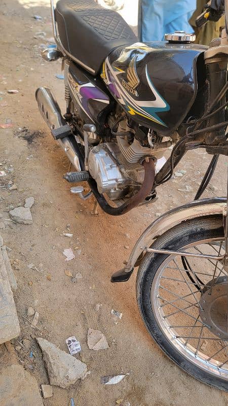 urgent sale honda cg125 7