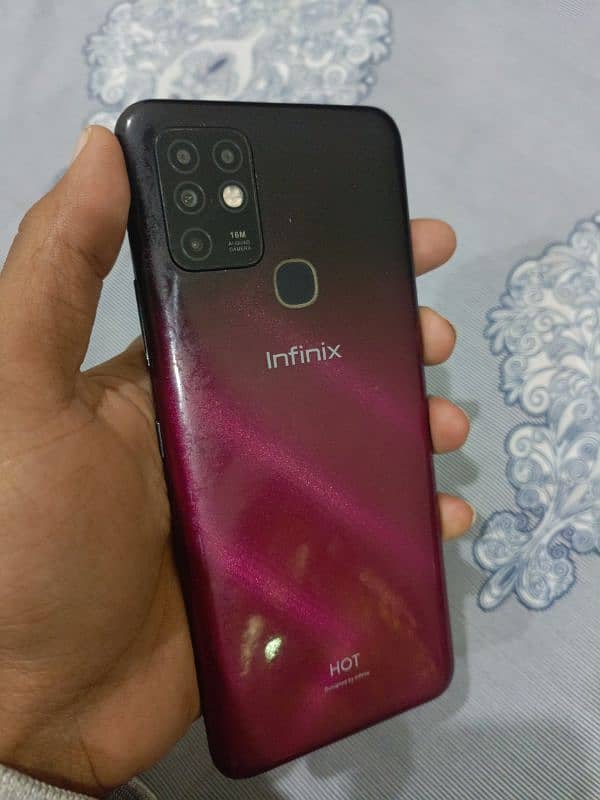 INFINIX HOT 10 FOR SALE 3