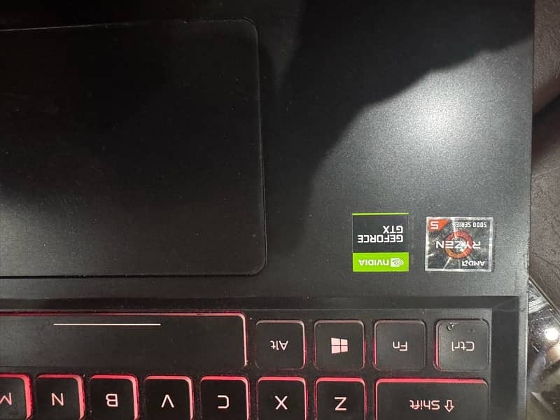 Acer Nitro 5 Gamming Laptop 3