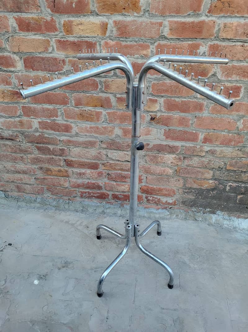 Umbrella Clothes Stand - Boutique Clothing Stand 0