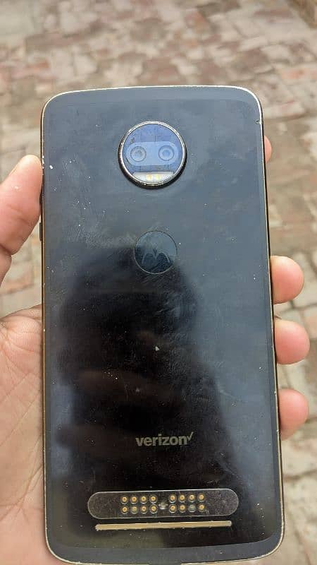 moto z2non pta 1