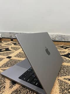 Macbook Pro 2021 M1 Pro Chip 14”inch 16Gb Ram 1TB SSD