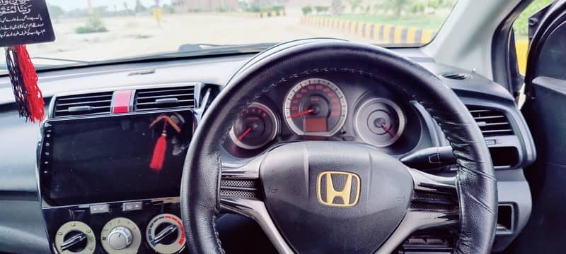 Honda City 2010 8