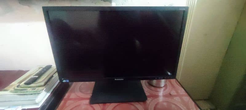 SAMSUNG LCD USED BUT NO FAULT 1