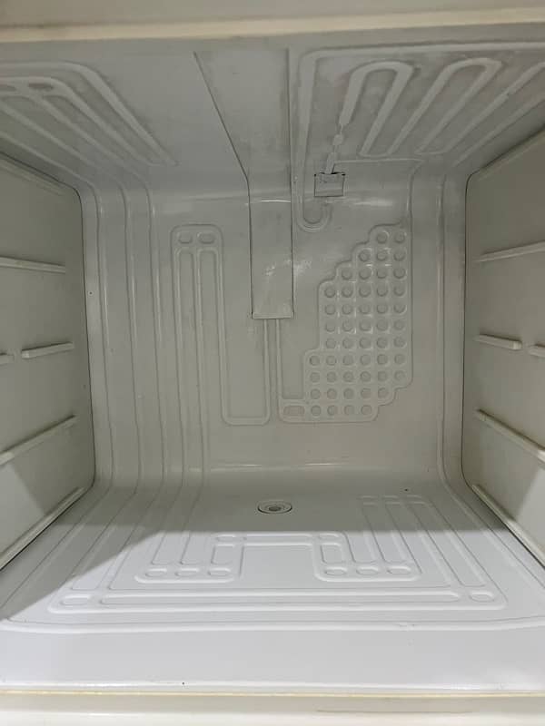 Dawlance Refrigerator 2