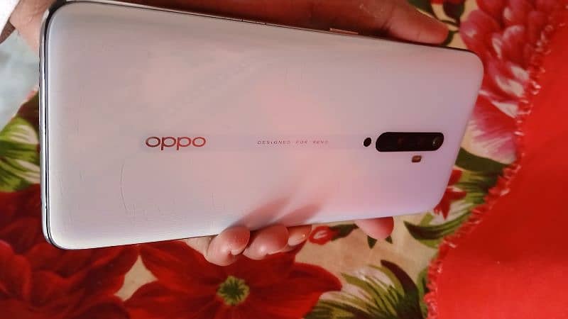 oppo reno2 f  8+3/128 3