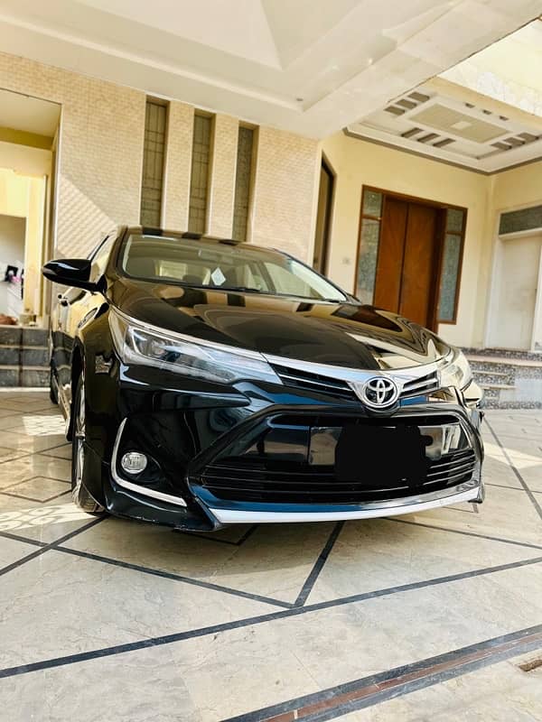 Toyota Altis Grande 2022 3