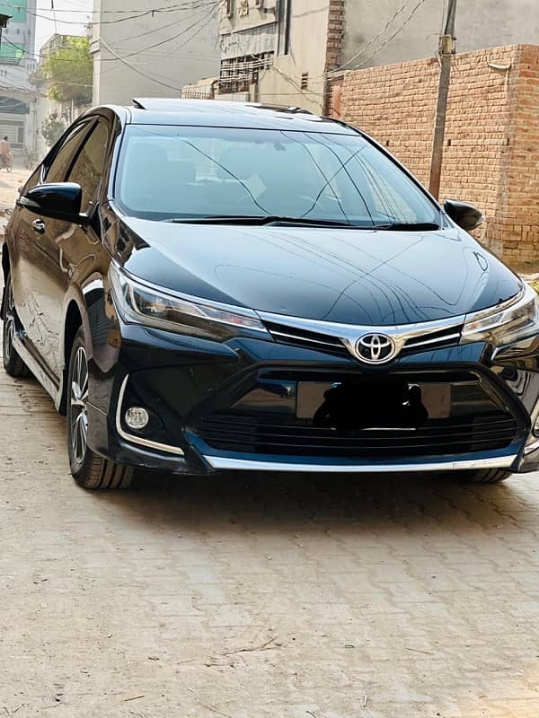 Toyota Altis Grande 2022 5