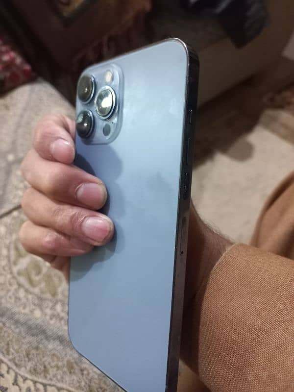 iphone 13 pro mix sierra Blue 256 gb 3