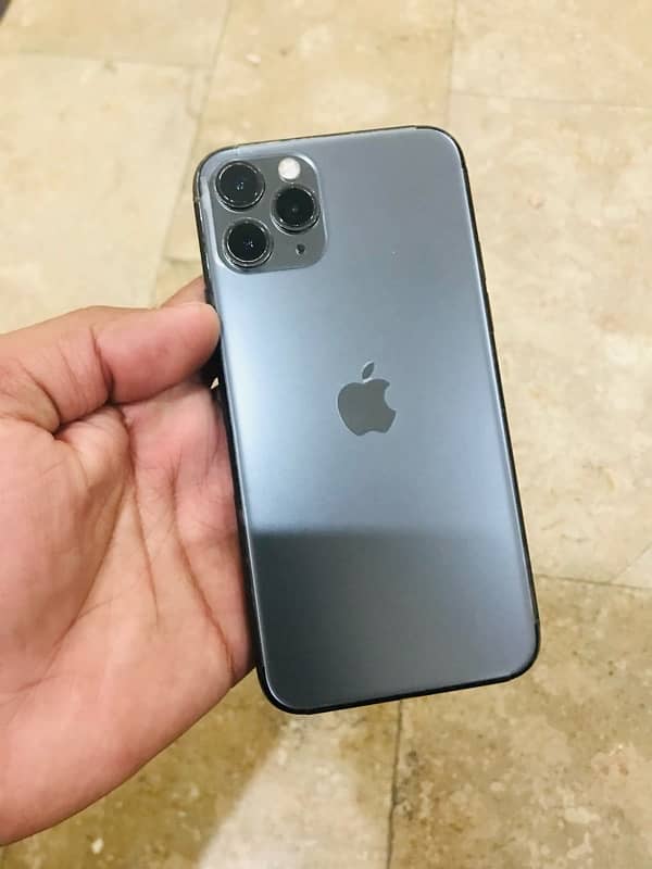 Iphone 11 Pro 64GB Factory Unlock 2