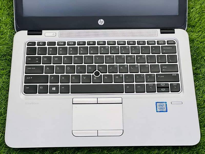 HP EliteBook Core i5 7th Generation (Ram 8GB + SSD 256GB) 14 Display 5