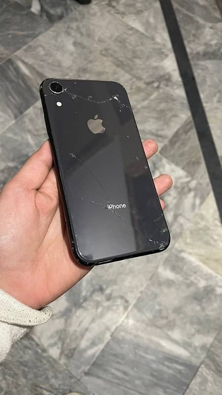 iphone xr 64 gb e sim time available 3