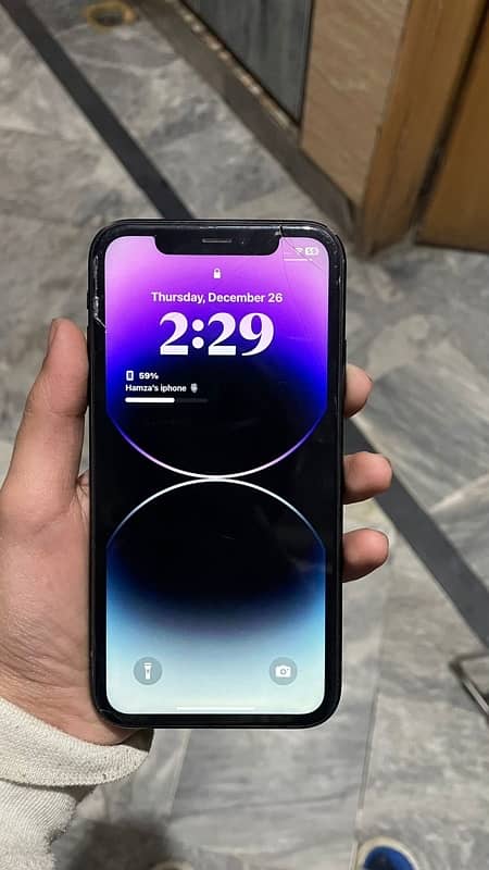 iphone xr 64 gb e sim time available 4