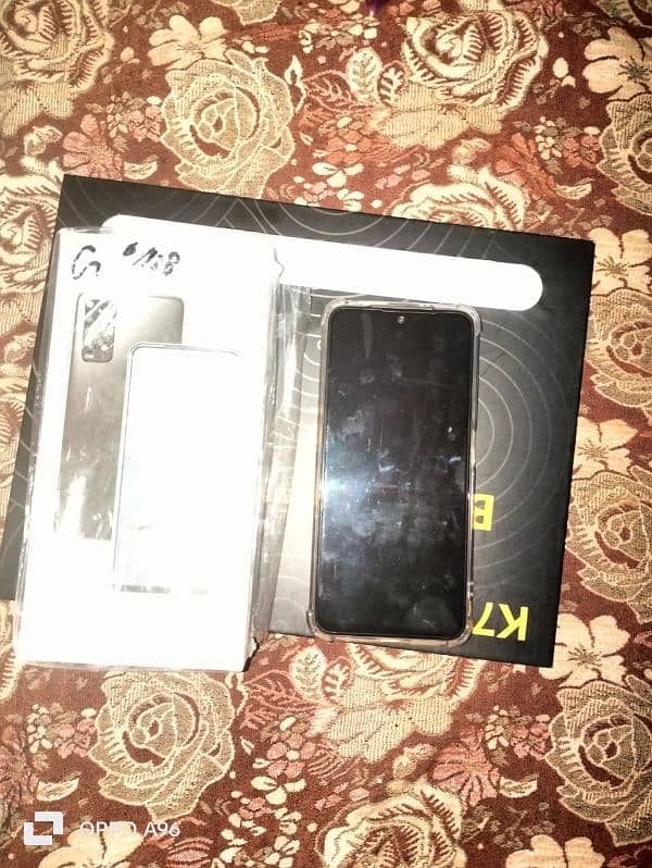 mi note 11  10/10 condition     6+6/128.   urgent sale  60 fps in pubg 4