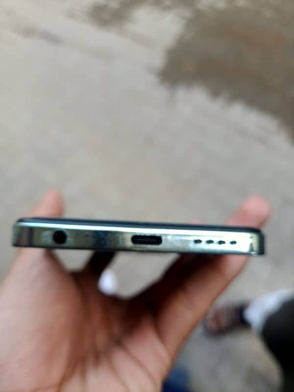 Infinix Hot 40i 2