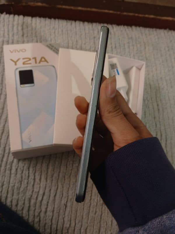 vivo y21A 4+1gb64gb for sale pta approved 8