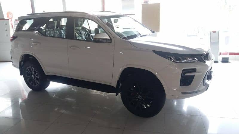 Toyota Fortuner grs 2024 2