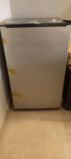 dawlance 9106 Single door refrigerator