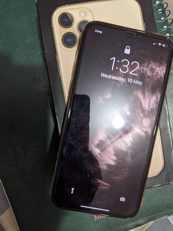 Iphone 11 pro LLA model 6