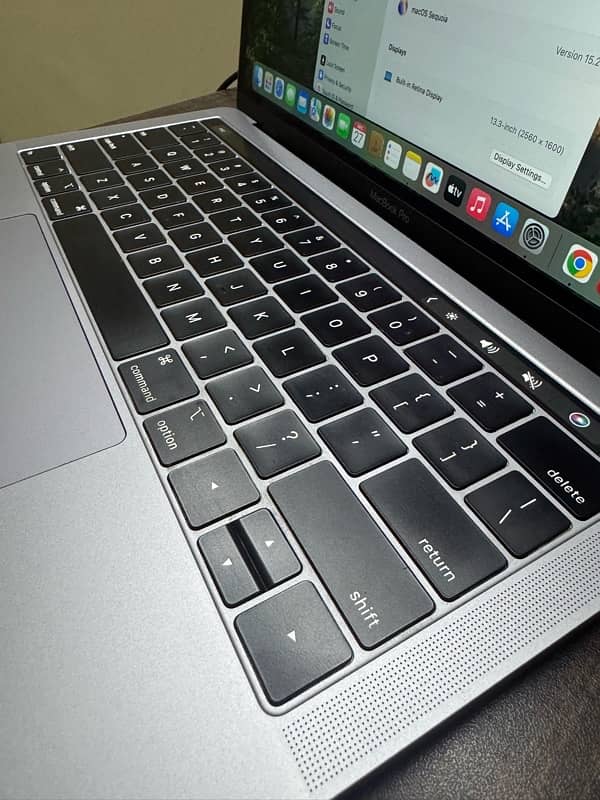 MacBook Pro 2019 10/10 6