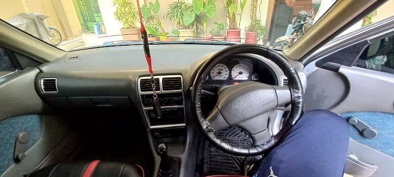 Suzuki Cultus 2014 11