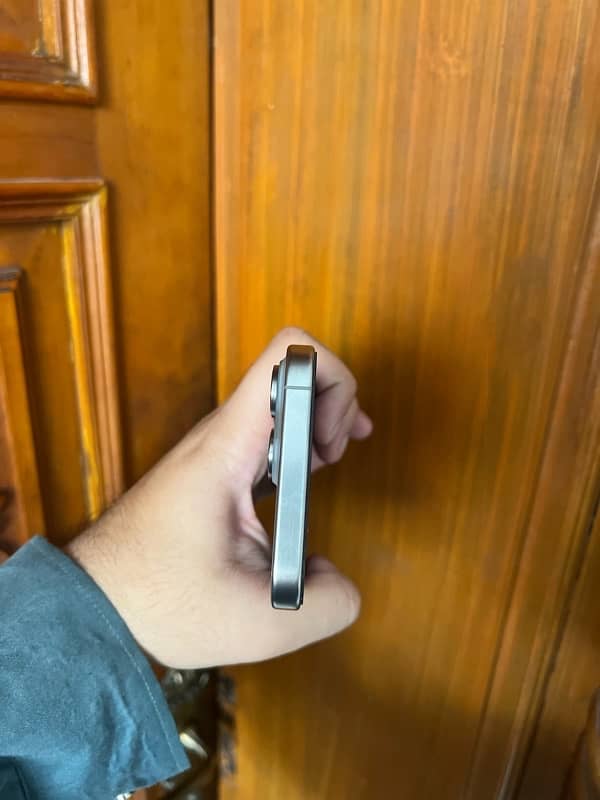 Iphone 15 pro max 256gb hk model 4