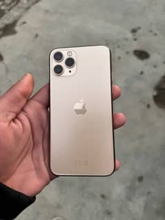 Iphone 11 pro 256gb non pta factory unlocked (with box)