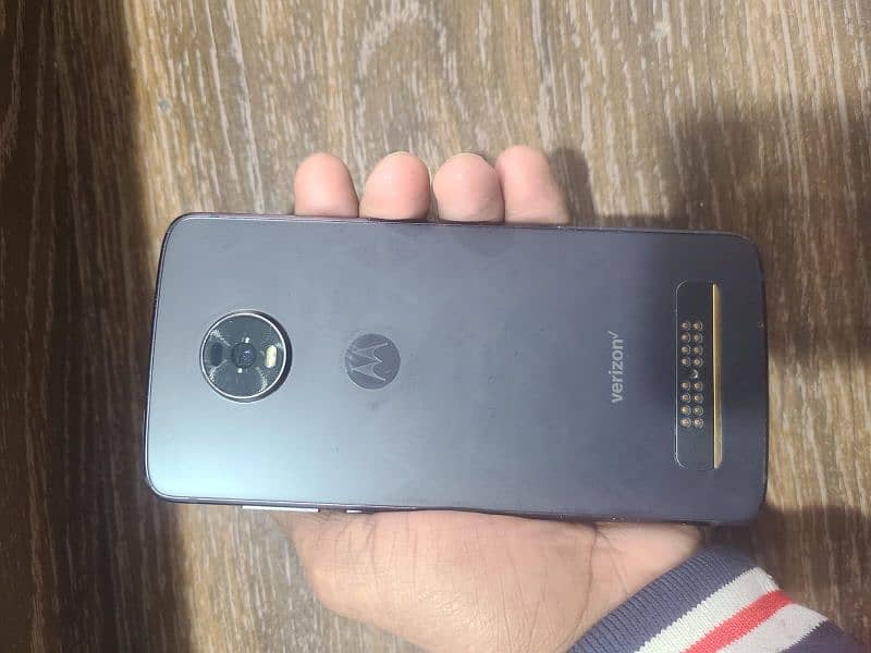 Moto Z4 2