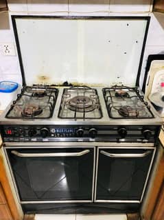 Oven + Stove with 05 Burners in very reasonable price