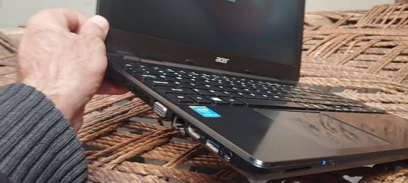 Acer i3 4th generation 1