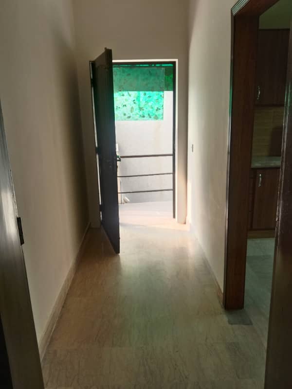 10 MARLA UPPER PORTION FOR SUI GAS HOUSING SOCIETY NEAR MASJID MARKET PARK 3