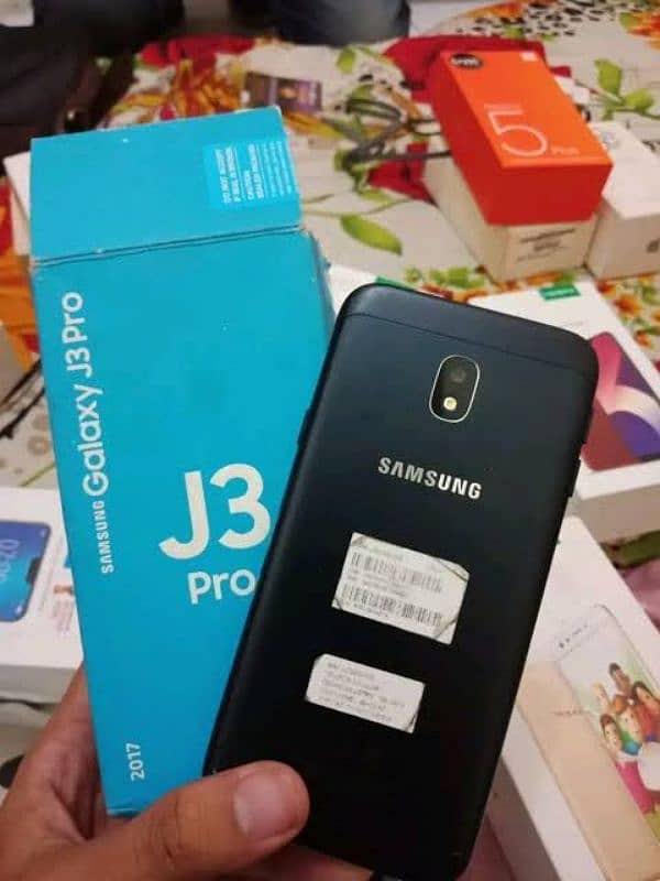 Samsung Galaxy j3 pro 1