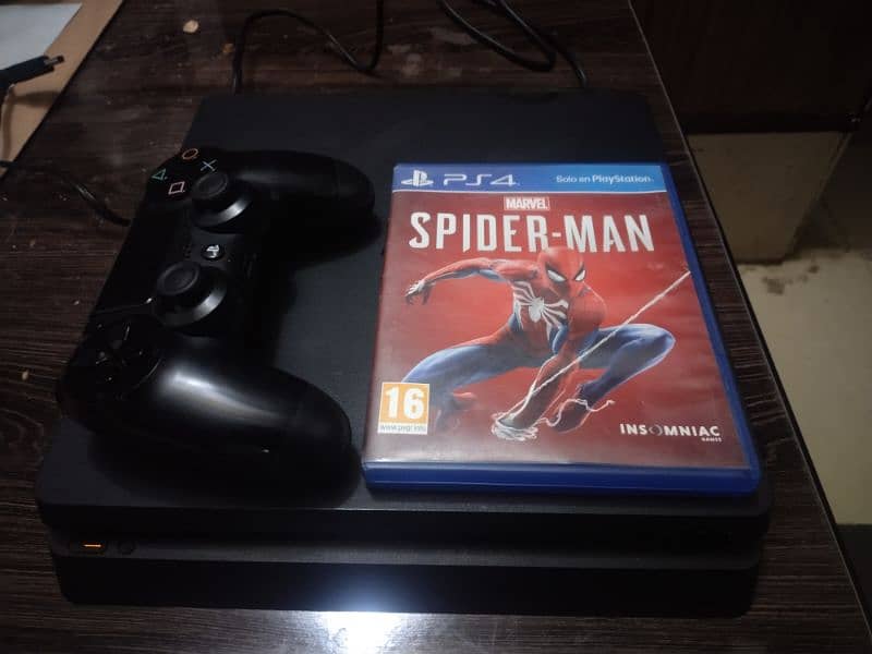 PS4 Slim 500 Gb Mint Condition (With Game) 0