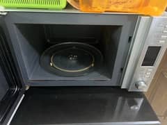 Microwave Oven Homeage 3 Years Old Only 14000