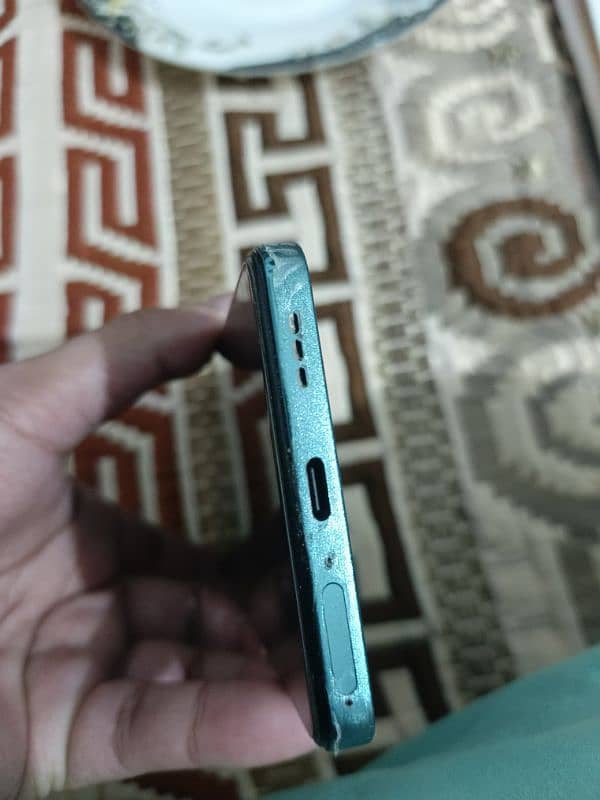 OPPO Reno 12F 2