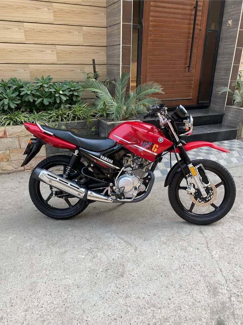 Yamaha YBR 125G 2021 ISLAMABAD NUMBER FIRST OWNER 1