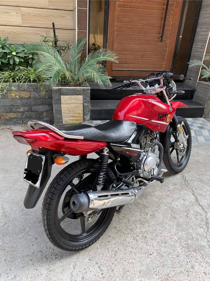 Yamaha YBR 125G 2021 ISLAMABAD NUMBER FIRST OWNER 2