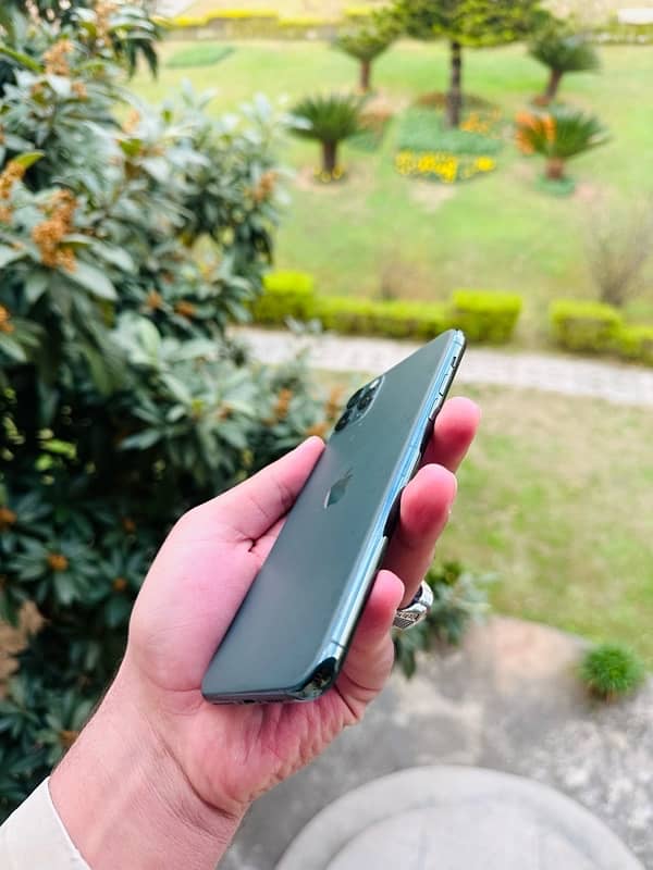 iPhone 11 Pro Max jv 256 gb 100 heath original 0