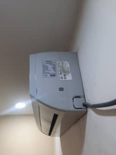 Inverter AC Gree heat and cool option