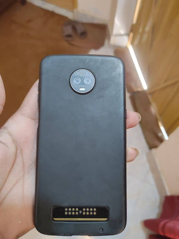 Motorola Z3 board, Front camera, back camera, battery or all parts 0