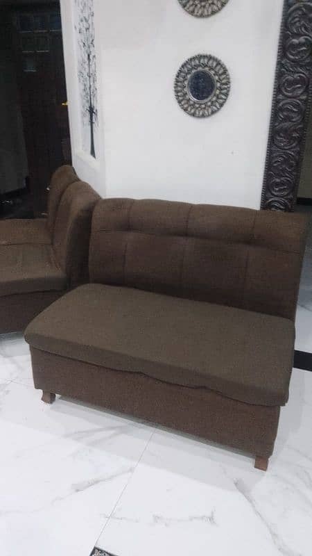 Sofa set 4 seater (Urgent sale) 1