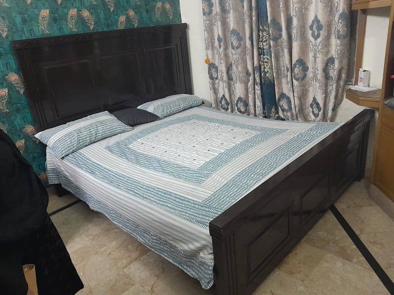 wooden bed without mattress 0