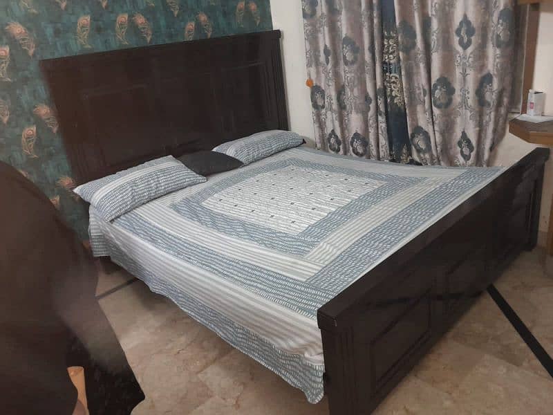 wooden bed without mattress 3